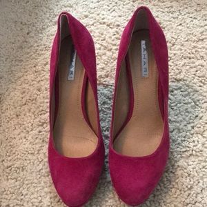 Tahari Deep Rose Pink Suede High Heel